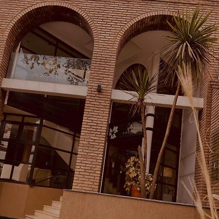 Hotel Lazaro Villa Mercedes Kültér fotó