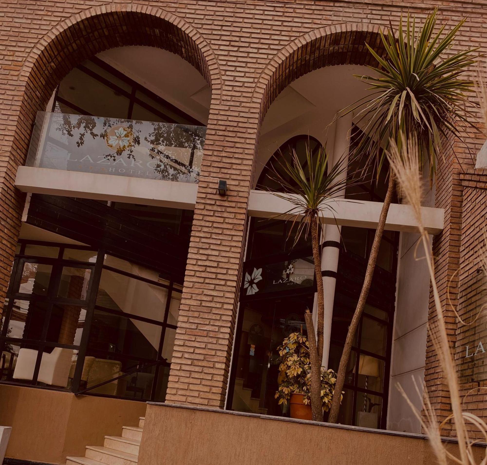 Hotel Lazaro Villa Mercedes Kültér fotó