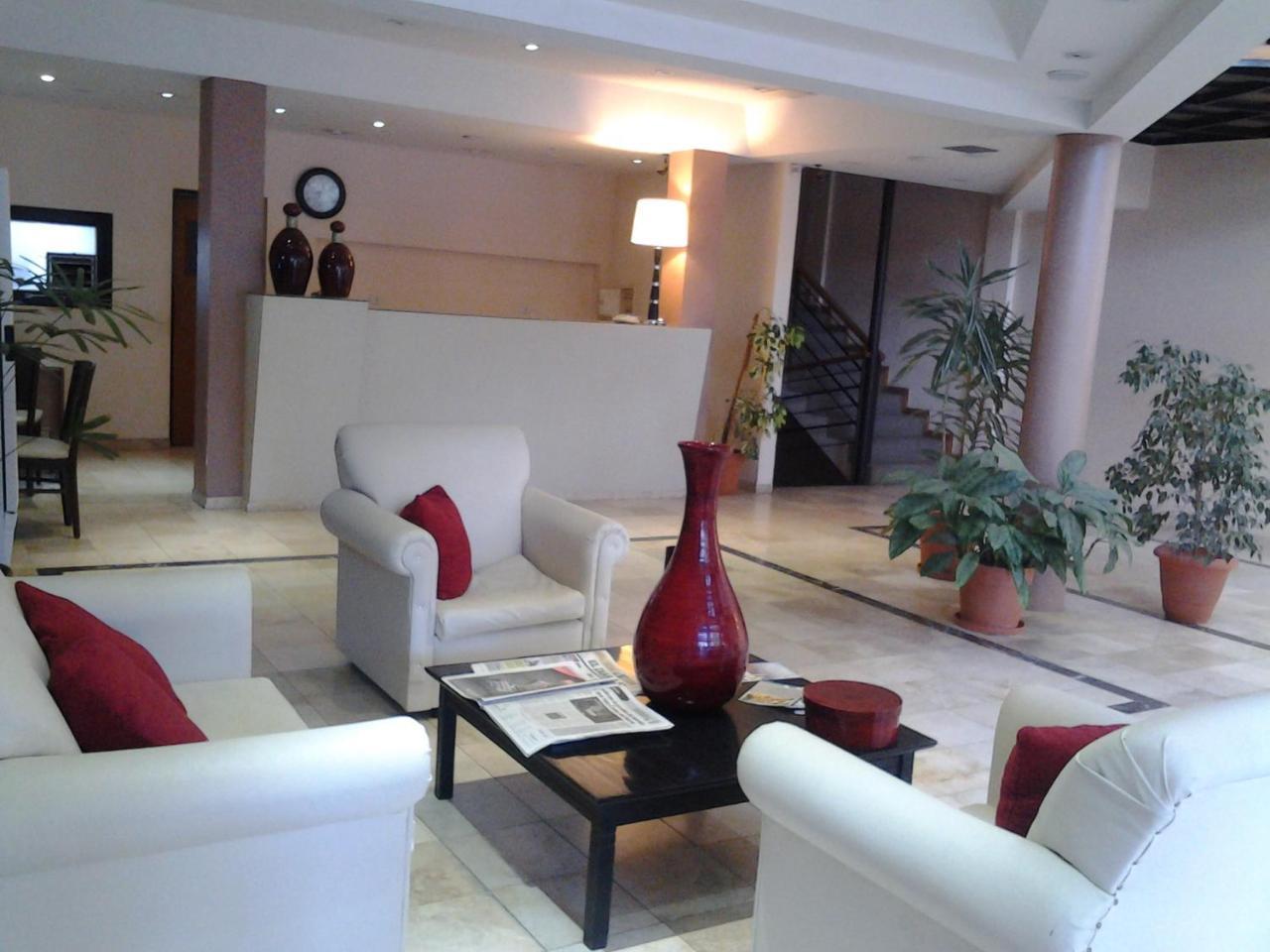 Hotel Lazaro Villa Mercedes Kültér fotó