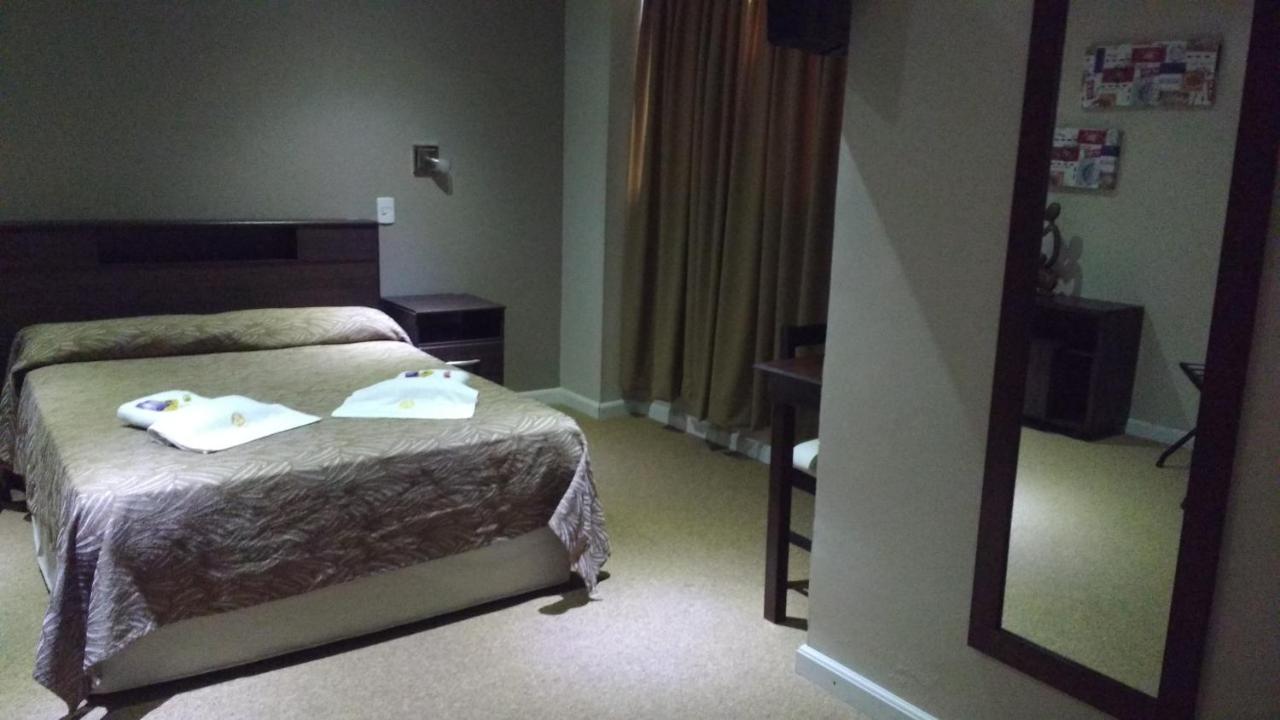 Hotel Lazaro Villa Mercedes Kültér fotó